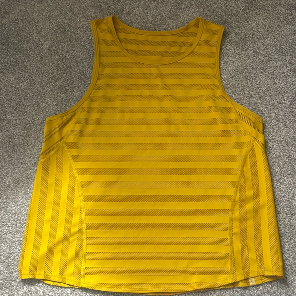 Lululemon tank top